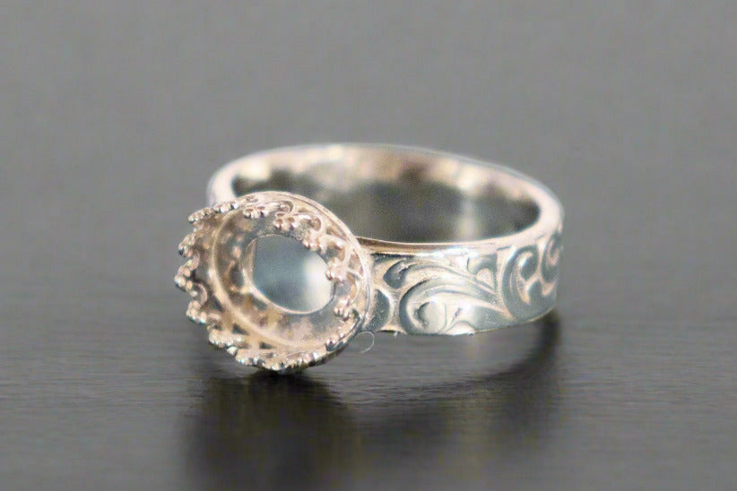 Engraved Band Crown Oval Bezel Cup Ring blank