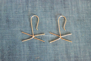 Rose Gold-Filled Claw 4-Prong Raw Stone French Wire Earring Blanks
