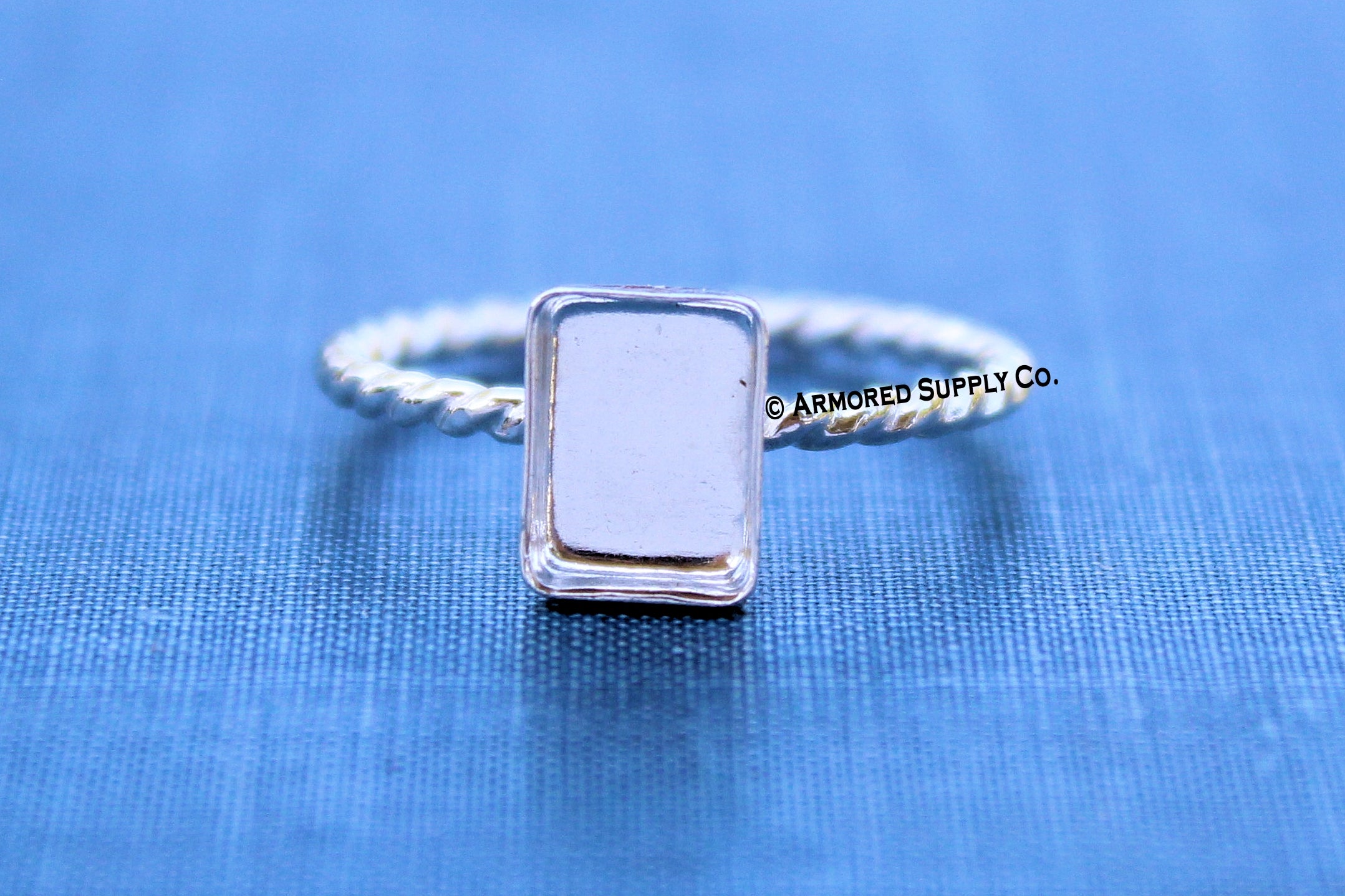 14x10mm Rectangle Bezel Ring Blank ROPE Ring Band