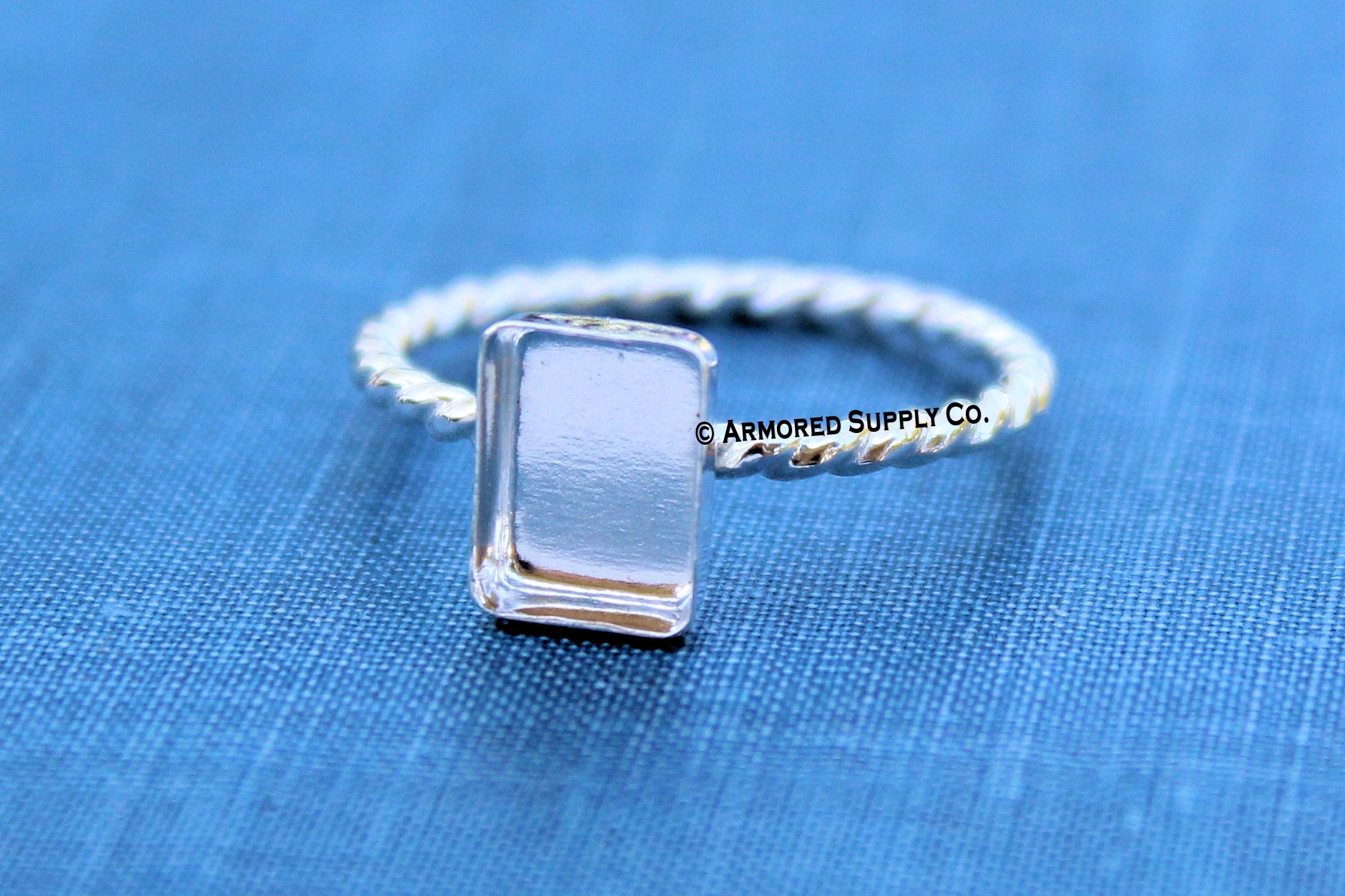 14x10mm Rectangle Bezel Ring Blank ROPE Ring Band