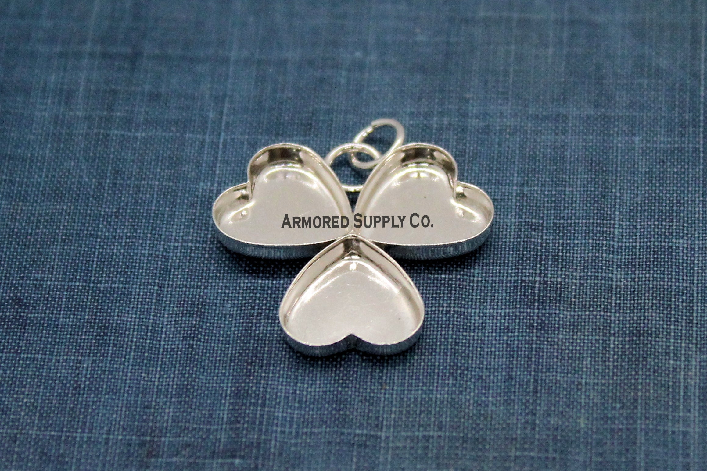 Three Leaf Clover Triple Heart Bezel Pendant Blank Mounting Silver