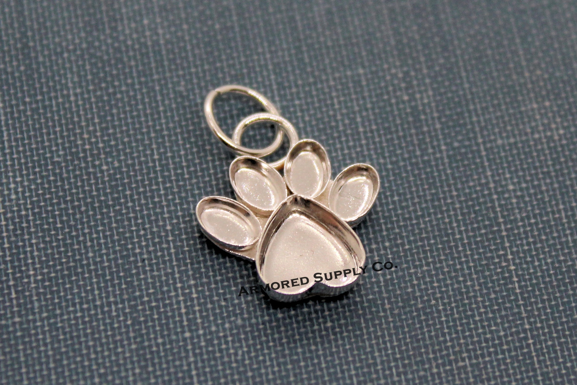 8mm Pet Paw Bezel Pendant Blank Setting