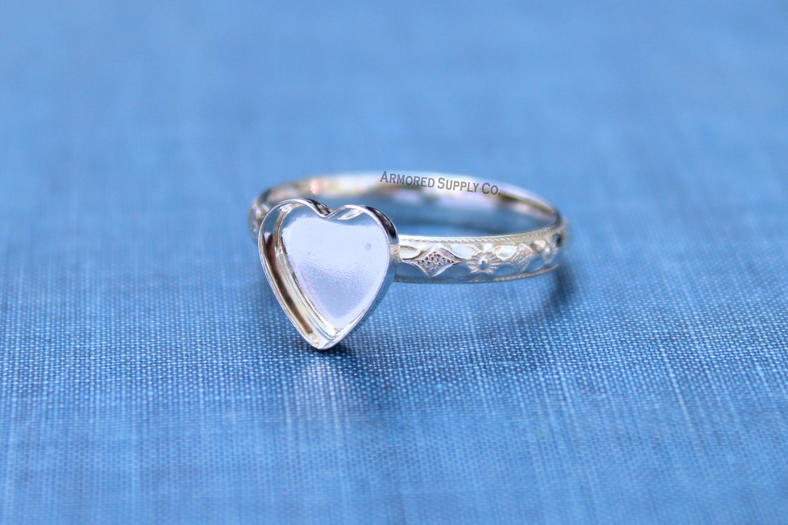 Floral #1 Plain Heart Bezel Cup Ring blank Silver