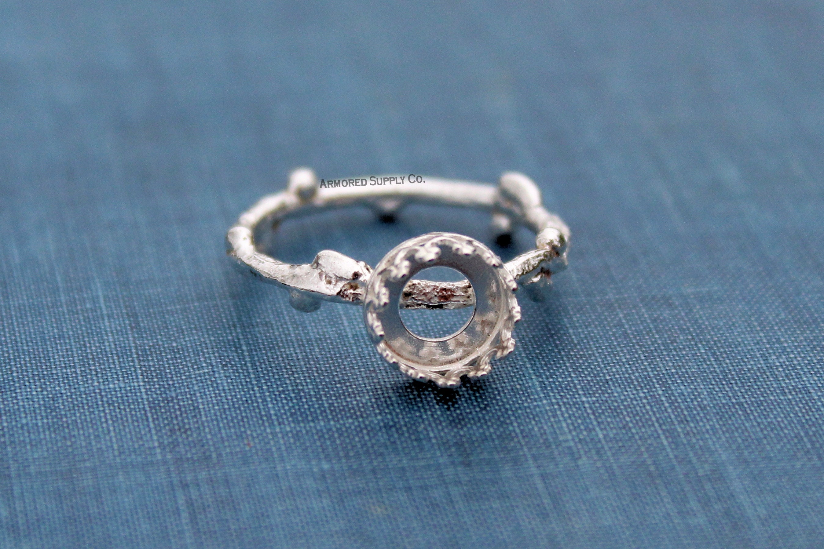 Tree Branch Twig Ring Band Crown Round Bezel Ring blank Silver