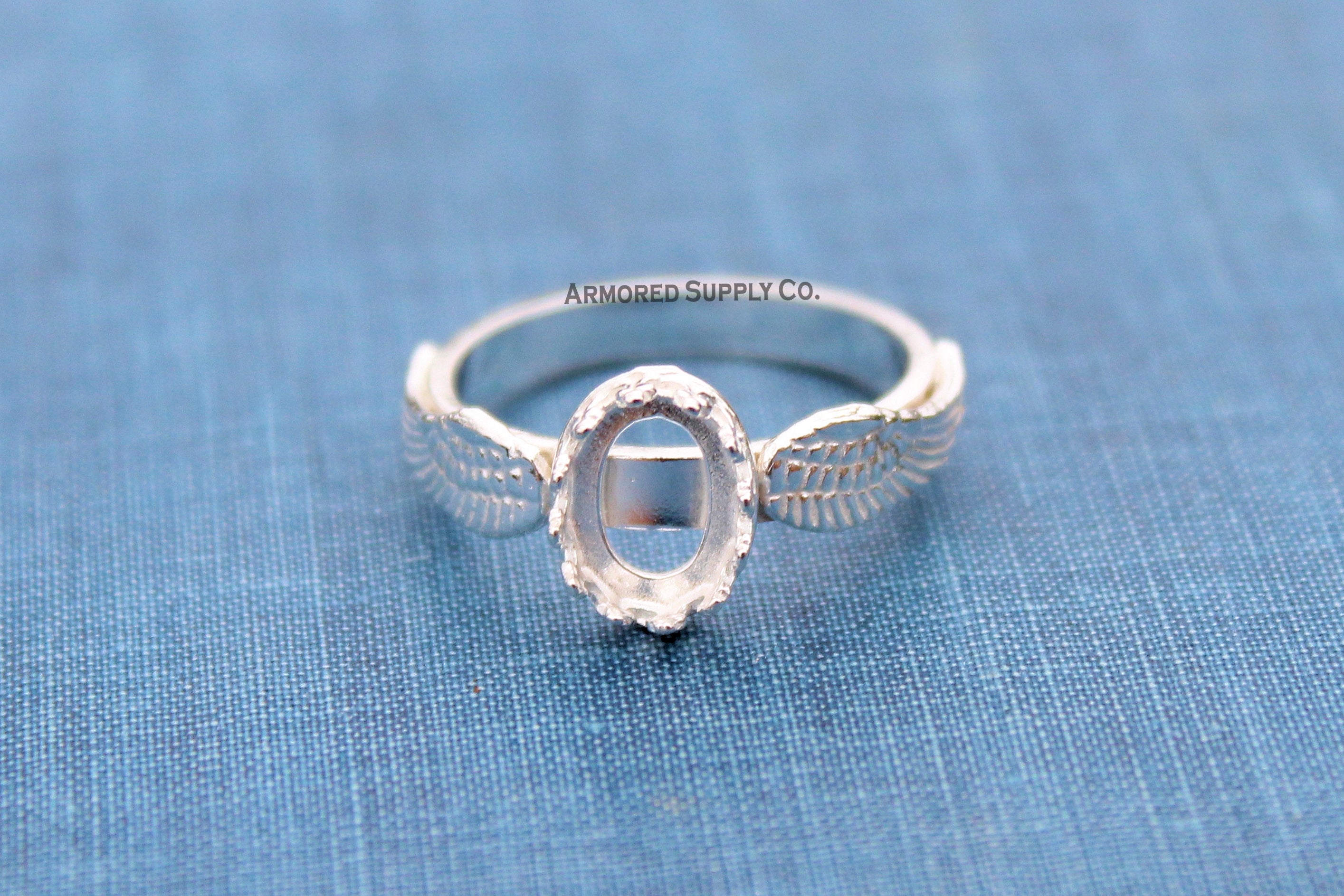 Double Angel Wing Crown Oval Bezel Ring blank