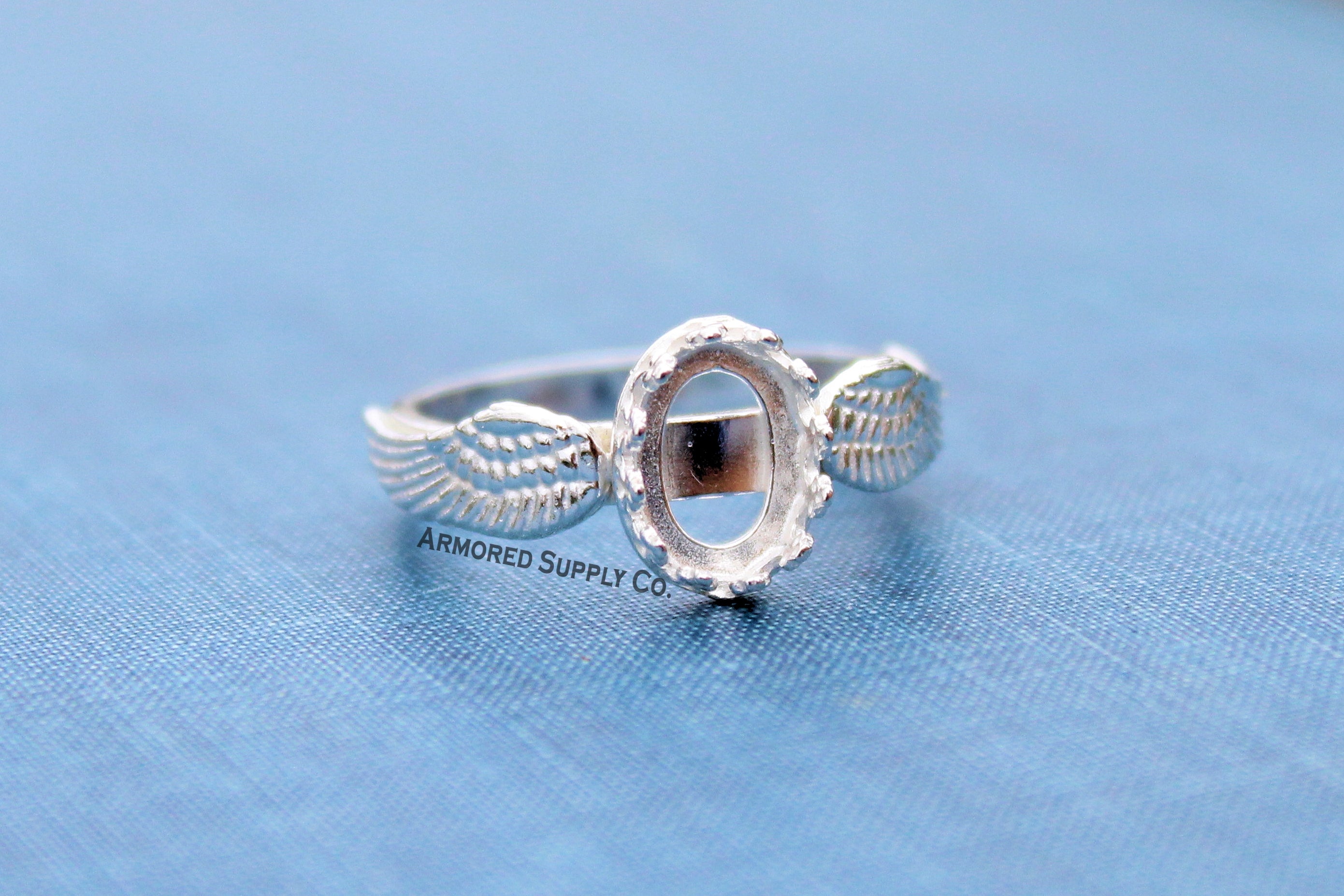 Double Angel Wing Crown Oval Bezel Ring blank