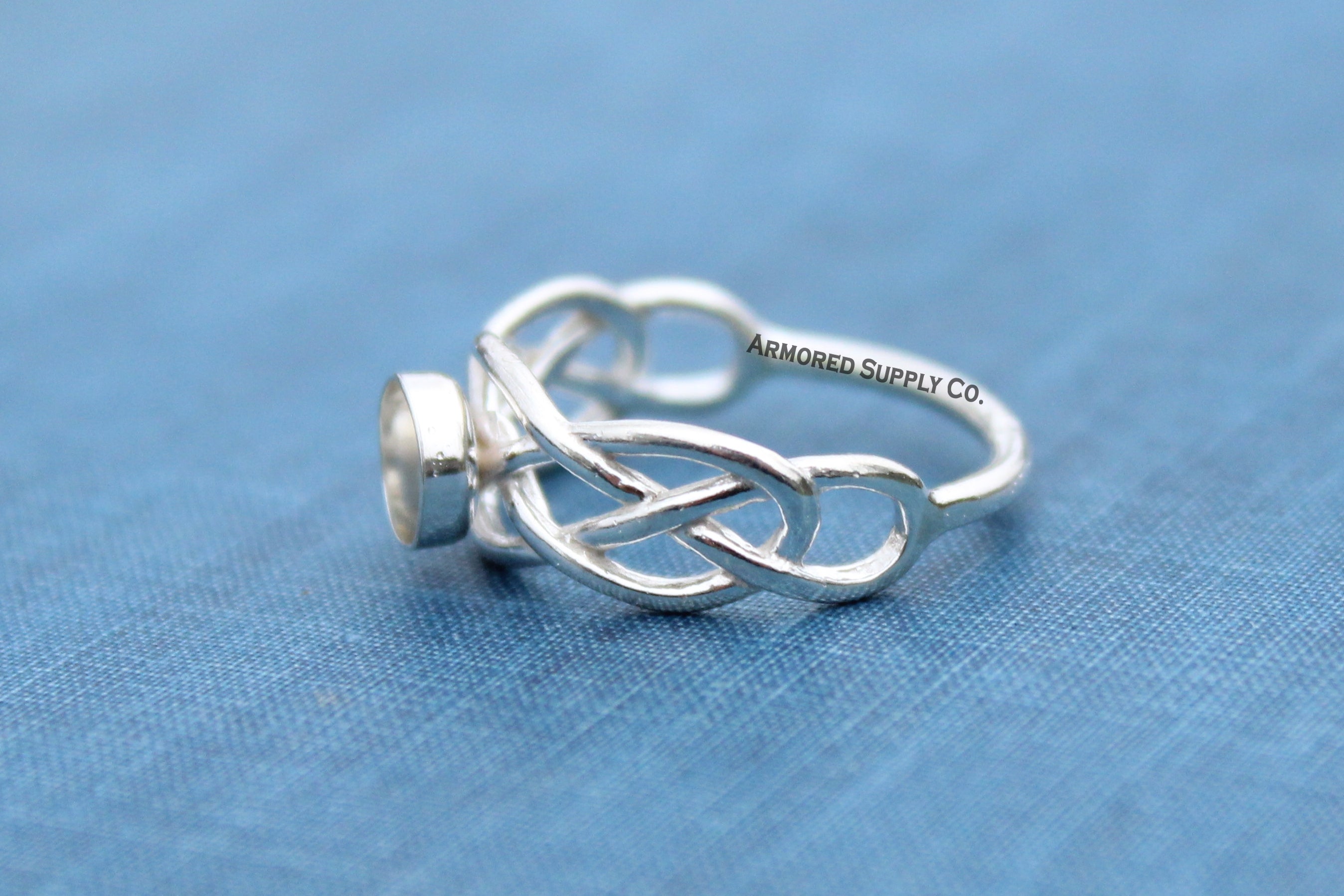 Silver Celtic Knot Plain Round Bezel Ring Blank Mounting