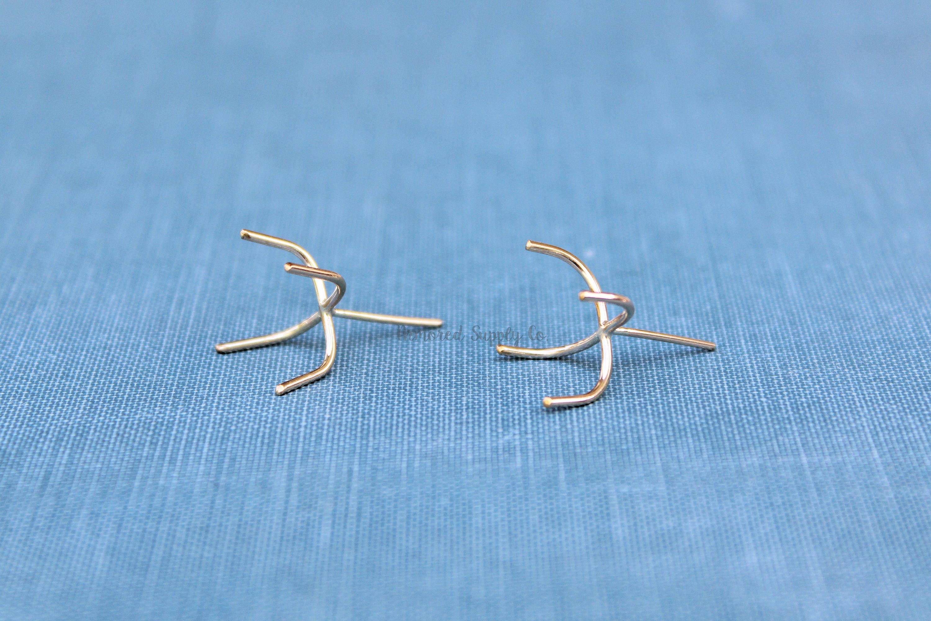 Gold Claw Prong Raw Stone Stud Earring Blanks, 4 Prong Setting, Wholesale Blanks, Gold Raw Stones, DIY Jewelry, Blanks, Jewelry Supplies