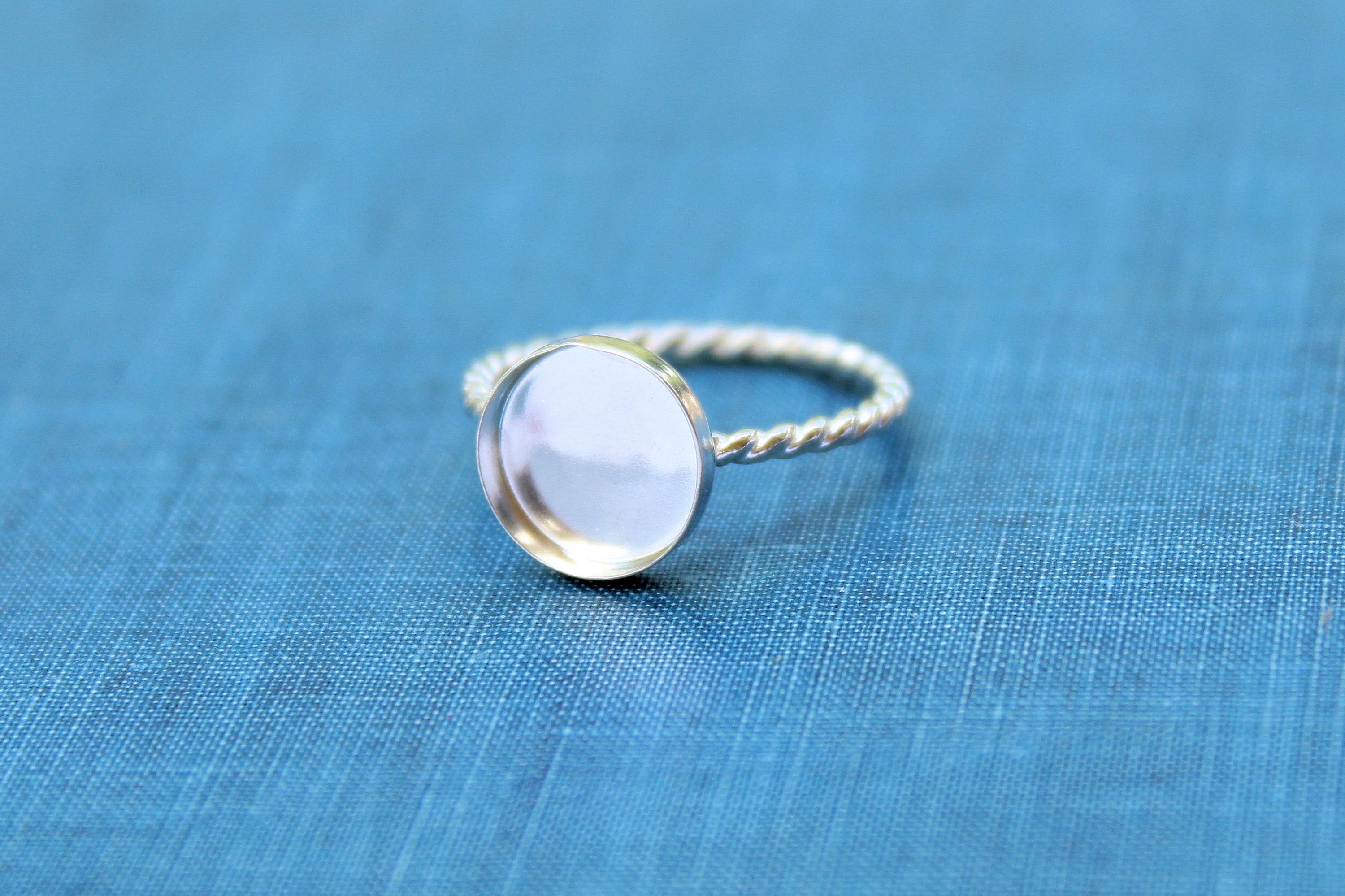 Silver 14mm Bezel Cup Rope Ring blank, Round Cabochon, Cab Resin Pad Breast Milk, DIY jewelry supplies, build your ring, wholesale jewelry
