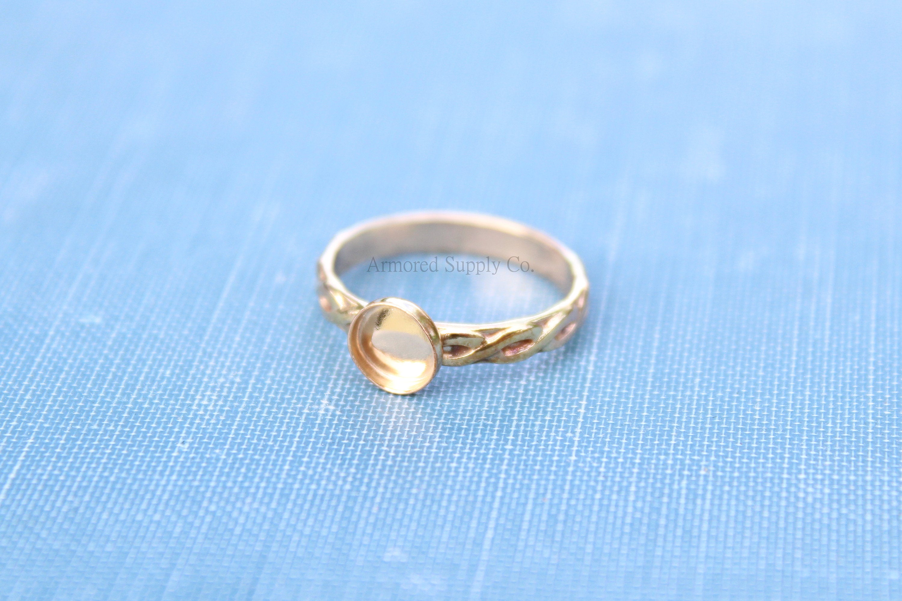 Gold Celtic Infinity Bezel Cup Ring blank, Round Cabochon, Cabochon, Resin Pad, DIY jewelry supplies, build your ring, wholesale jewelry 6mm