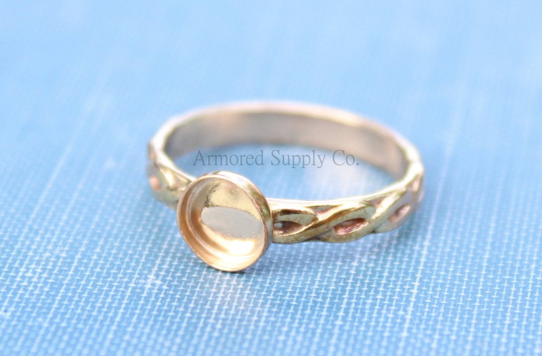 Gold Celtic Infinity Bezel Cup Ring blank, Round Cabochon, Cabochon, Resin Pad, DIY jewelry supplies, build your ring, wholesale jewelry 6mm