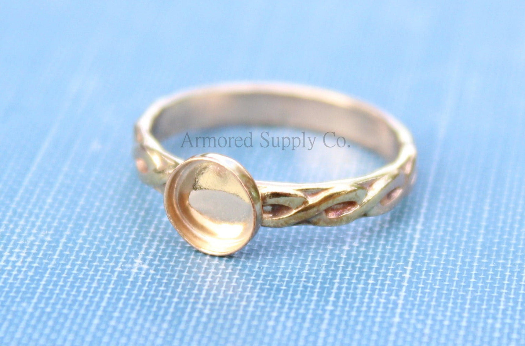 Gold Celtic Infinity Bezel Cup Ring blank, Round Cabochon, Cabochon, Resin Pad, DIY jewelry supplies, build your ring, wholesale jewelry 6mm