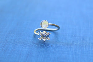 Silver Lotus Flower Wrap Adjustable Bezel Cup Ring blank, Round Cabochon, Breast Milk DIY jewelry supplies, build a ring, wholesale jewelry