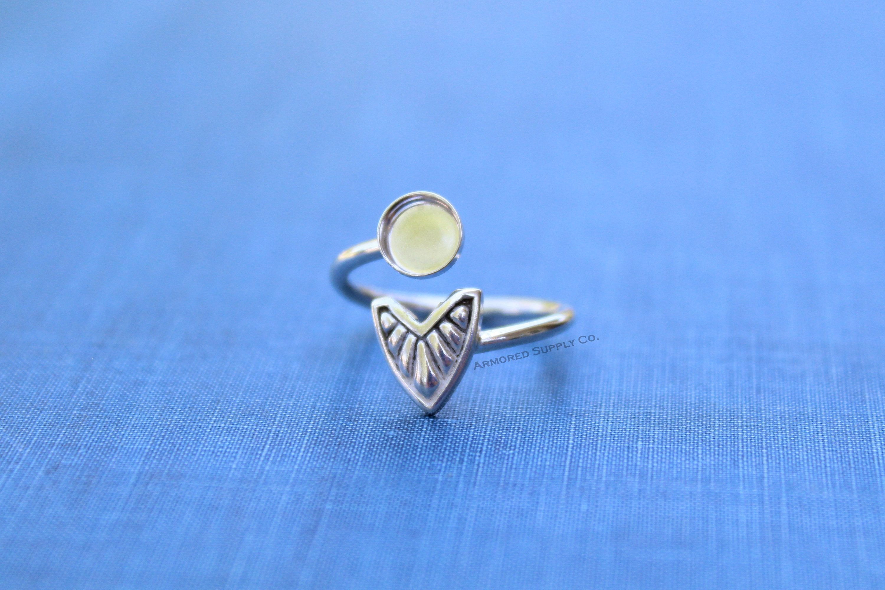 Silver Chevron Wrap Adjustable Bezel Cup Ring blank, Round Cabochon, Breast Milk DIY jewelry supplies, build a ring, wholesale jewelry