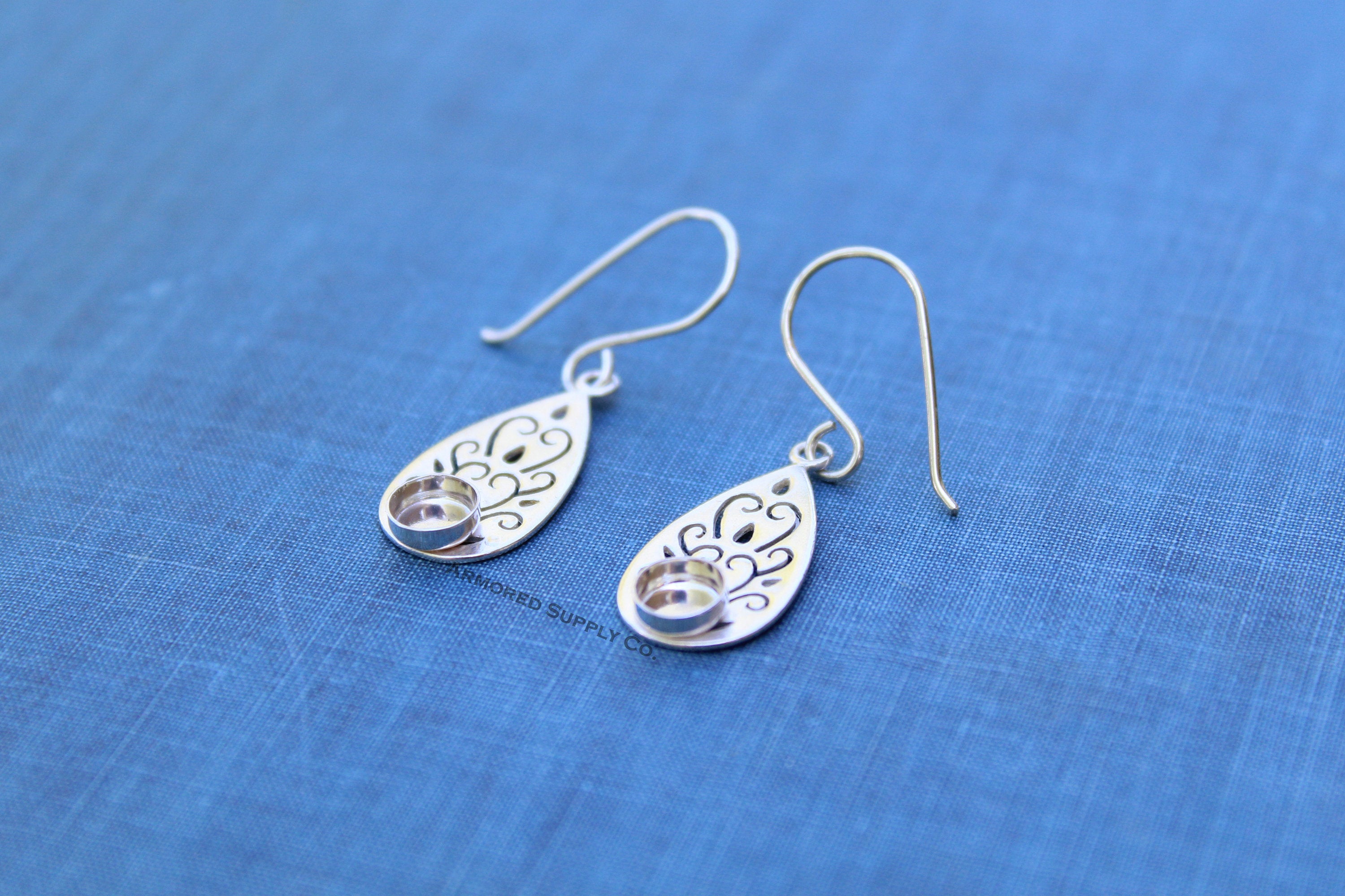 Silver Filigree Bezel Cup French Wire Earring Blanks, Cabochon Setting, Wholesale Blanks, Raw Stones, DIY Jewelry, Blanks, Jewelry Supplies
