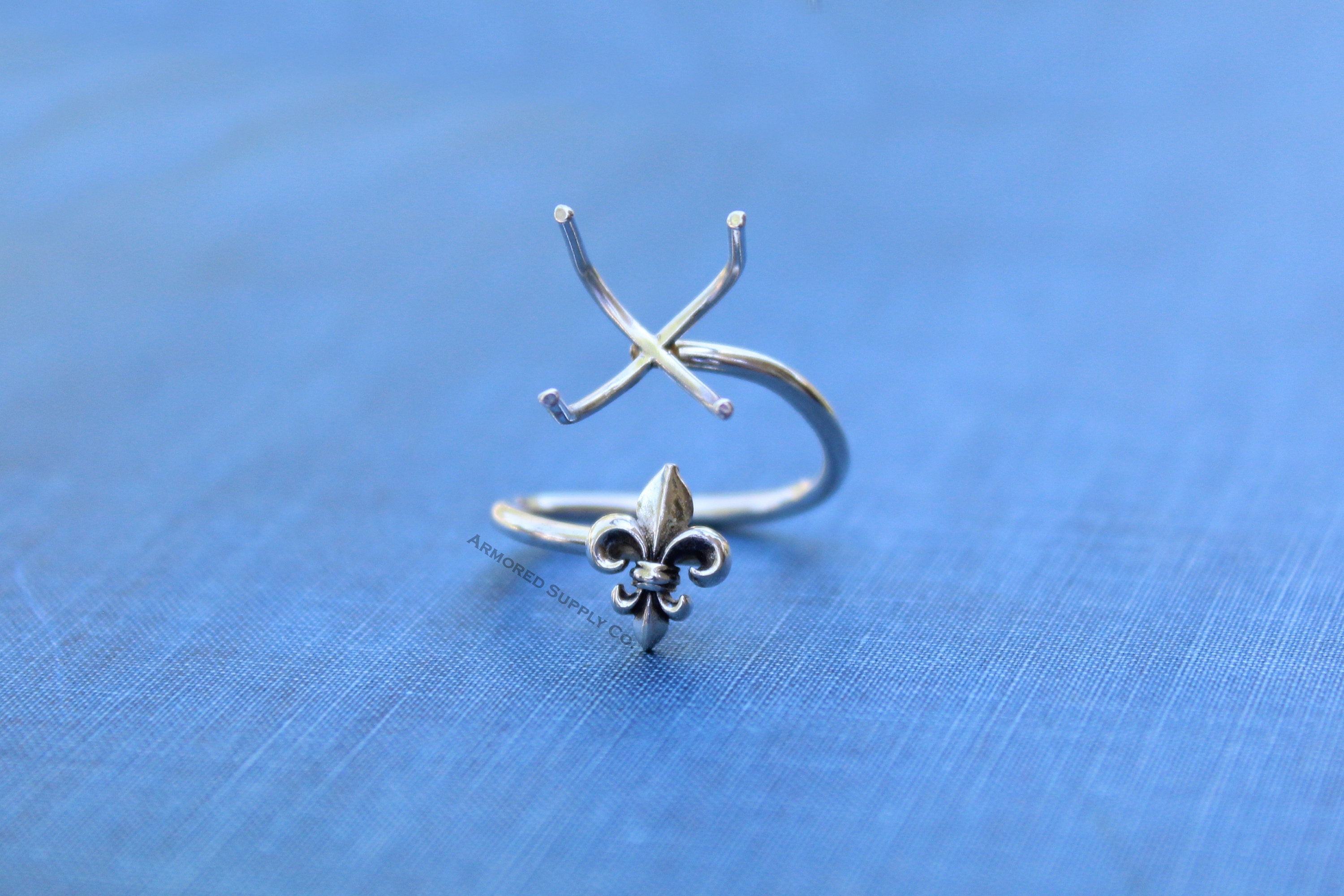 Silver Fleur De Lis Adjustable Claw Prong Ring blank, Claw Ring Setting, Breast Milk DIY jewelry supplies, build a ring, wholesale jewelry